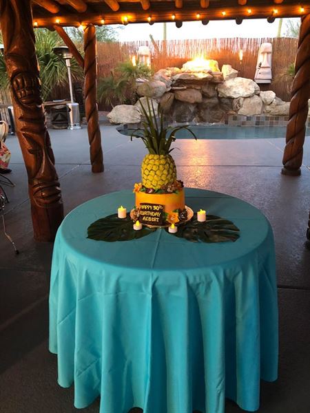 Hukilau Hawaiian Village/Royal Islanders