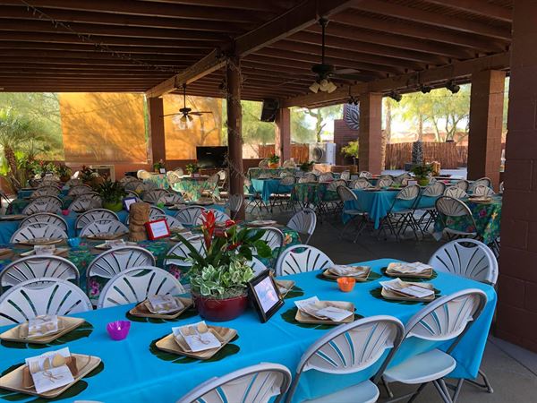 Hukilau Hawaiian Village/Royal Islanders