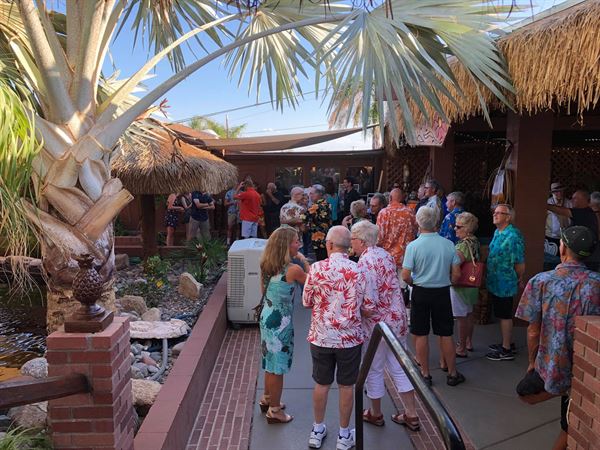 Hukilau Hawaiian Village/Royal Islanders