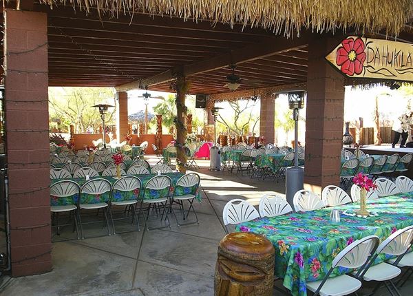 Hukilau Hawaiian Village/Royal Islanders