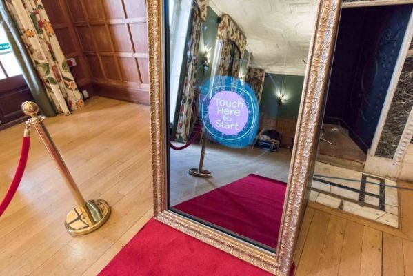 Frankly, Just Photobooths