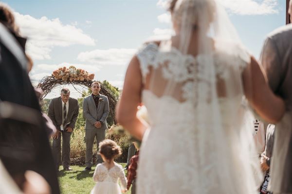 Red Barn Weddings, LLC