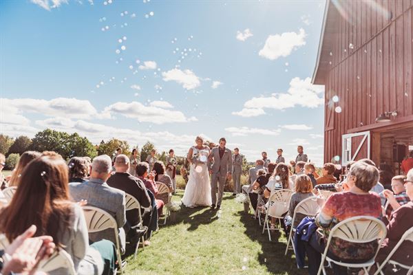 Red Barn Weddings, LLC