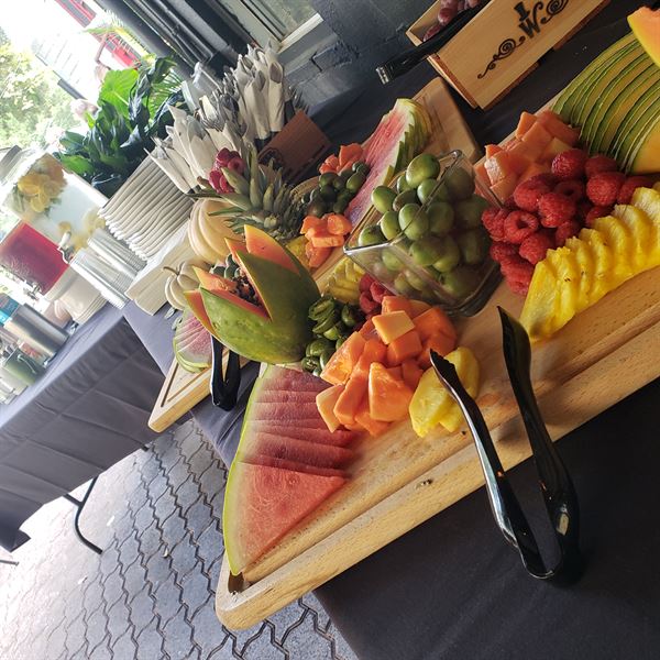 Roadie Joes Bar and Grill