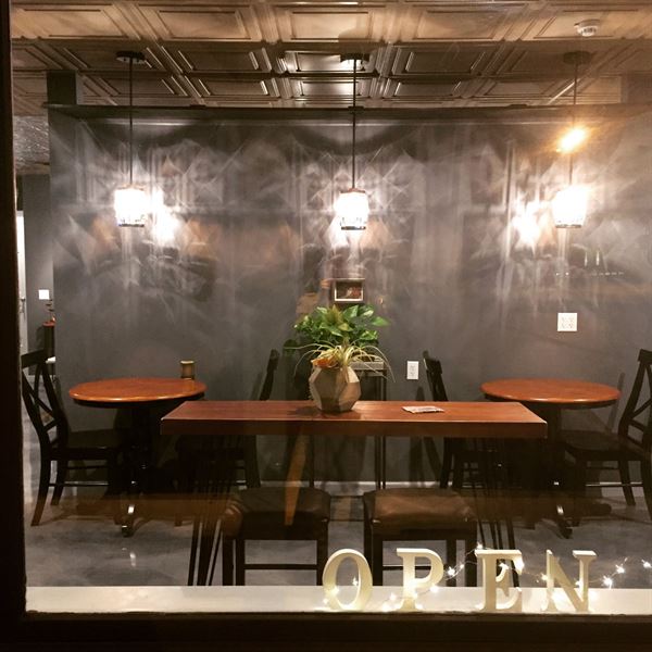 Coquelicot Gallery and Cafe