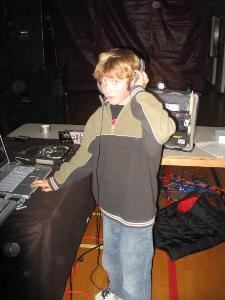 Hi Tech Productions DJ Service