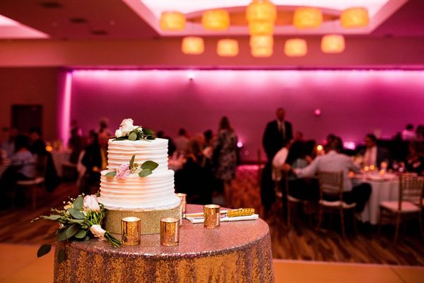 I Hotel and Illinois Conference Center