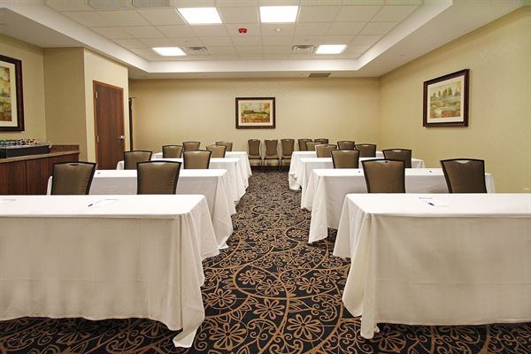 Hilton Garden Inn Tulsa Midtown