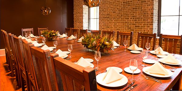 1892 East Restaurant and Tavern