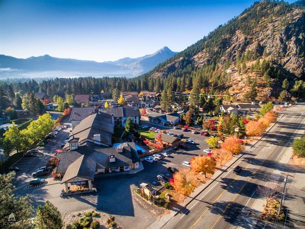 Icicle Village Resort
