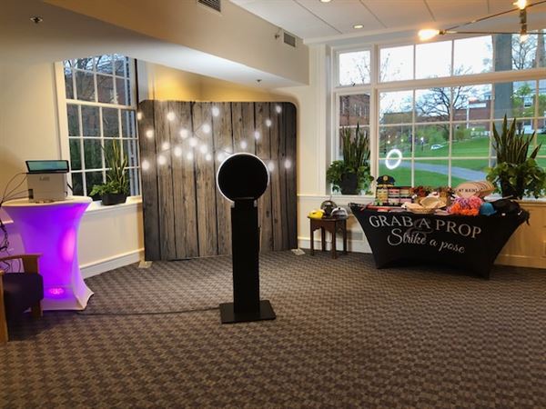 Absolute Photo Booth