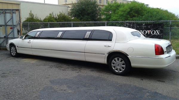 Skyline Limousine