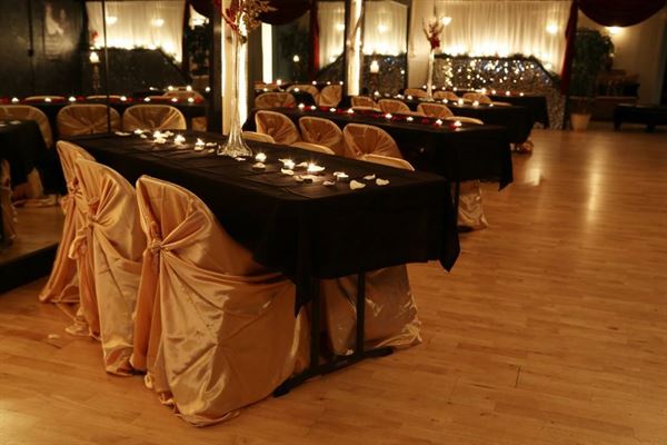 Studio 6 Ballroom