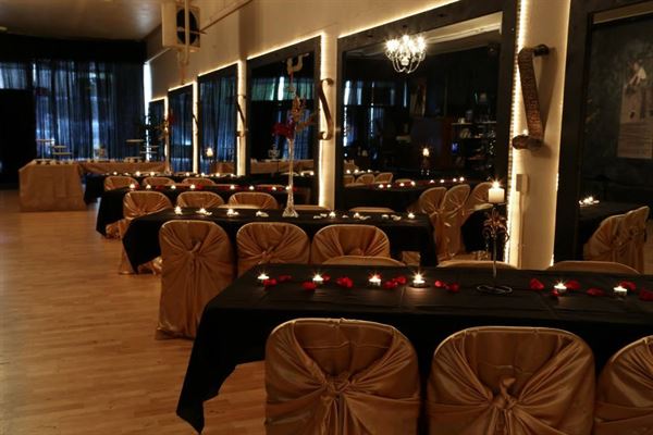 Studio 6 Ballroom
