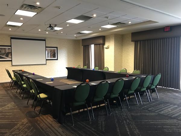 Hilton Garden Inn Savannah Airport