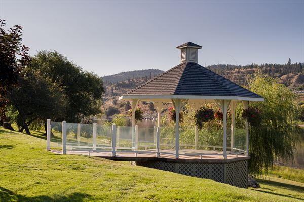 South Thompson Inn & Conference Centre