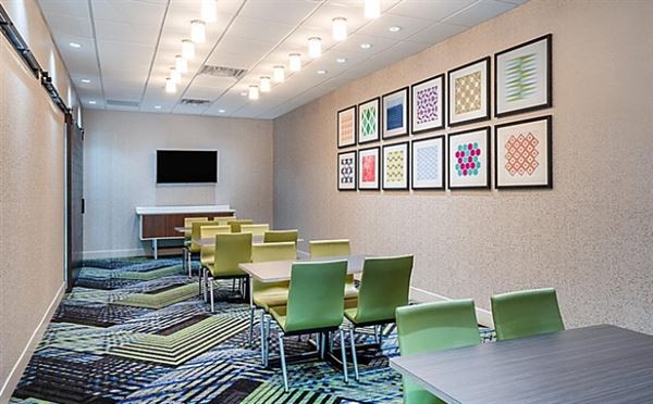 Holiday Inn Express & Suites Atlanta Airport NE-Hapeville