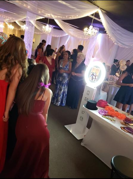 Picture perfect photo kiosk