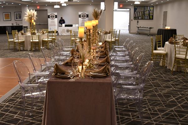 DoubleTree by Hilton Edmonton Downtown