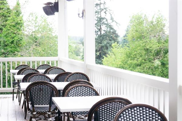 Filberts Farmhouse Kitchen