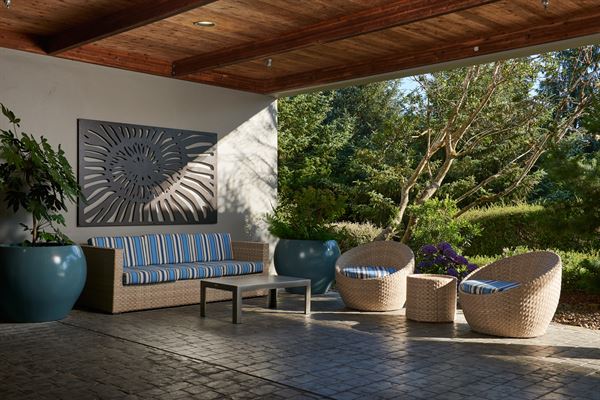 Best Western Plus Agate Beach Inn