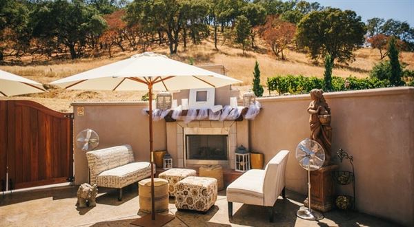 Vezer Family Vineyard