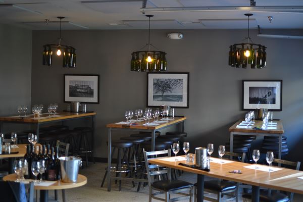 Corkscrew Wine & Cheese