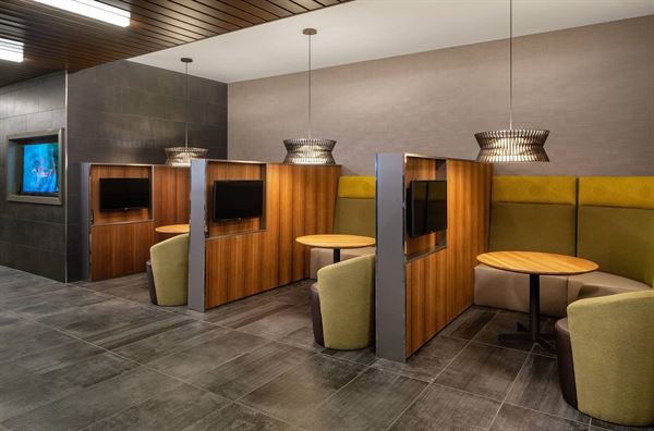 Courtyard Lafayette South