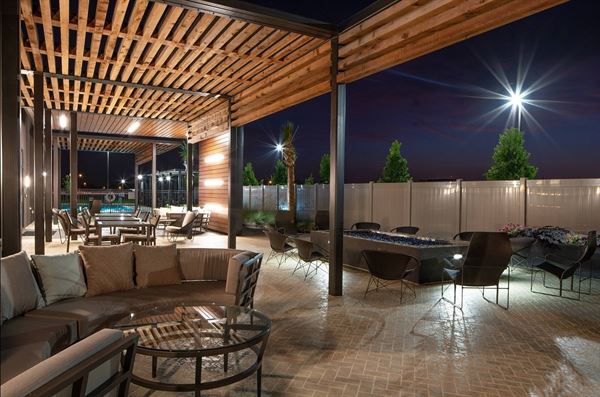 Courtyard Lafayette South