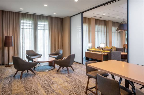 Courtyard Lafayette South