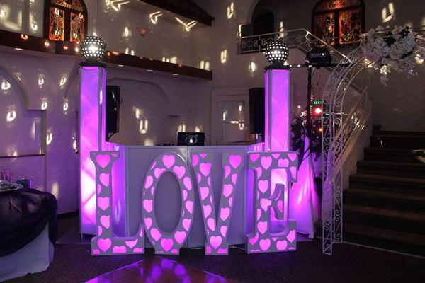 Fabrika Latina - NJ & NY Bilingual Wedding Latin DJ
