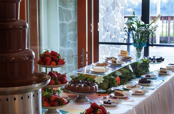 The Blue Heron Restaurant & Lounge