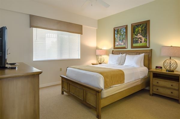 GreenLinks Golf Villas At Lely Resort