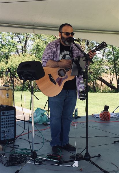 Chris Montcalmo Music