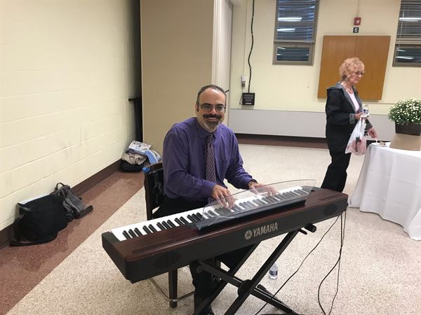 Chris Montcalmo Music