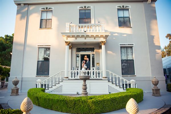 Jefferson Street Mansion by Wedgewood Weddings