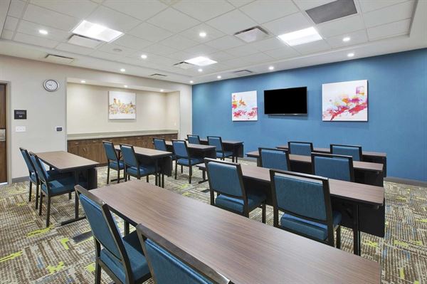 Hampton Inn & Suites Grandville Grand Rapids South