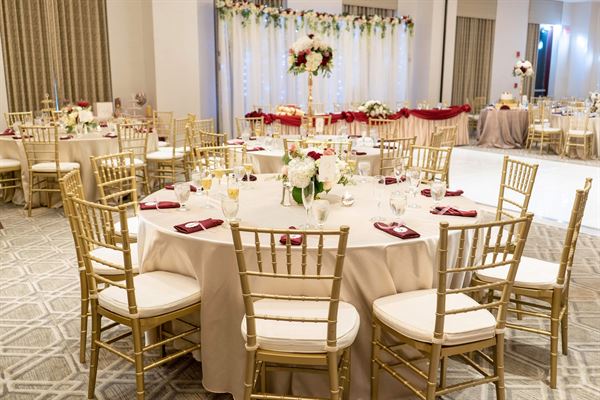 Embassy Suites Boston Logan