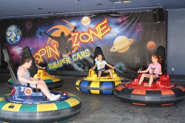 Jay Gee's Fun Center