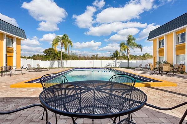 Quality Inn Heritage Park