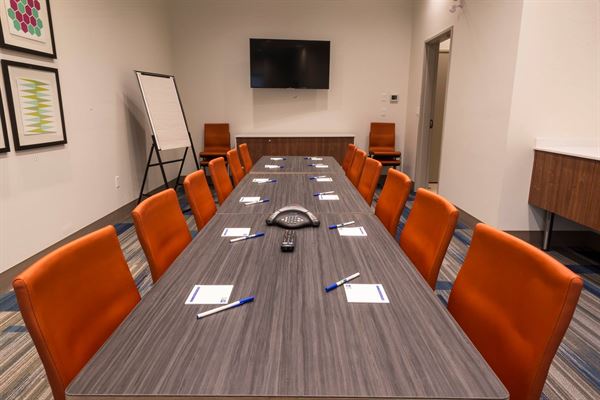 Holiday Inn Express Colwood