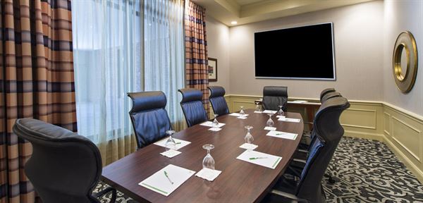 Holiday Inn Savannah Historic District