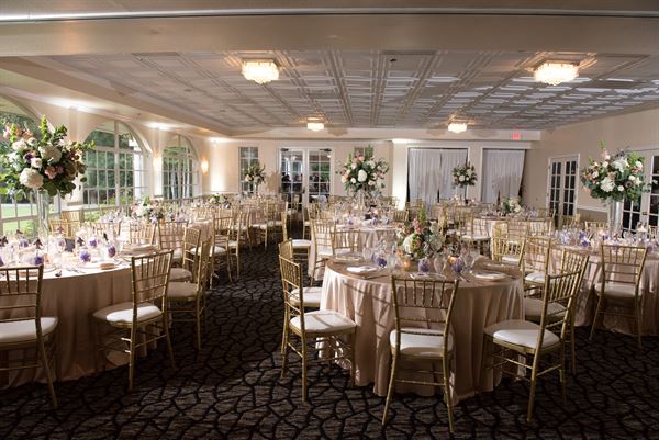 Crescent Oaks Country Club