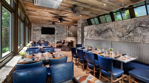 Holiday Inn Asheville East - Blue Ridge Parkway