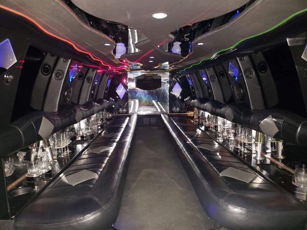 Miss Limousine Service LLC