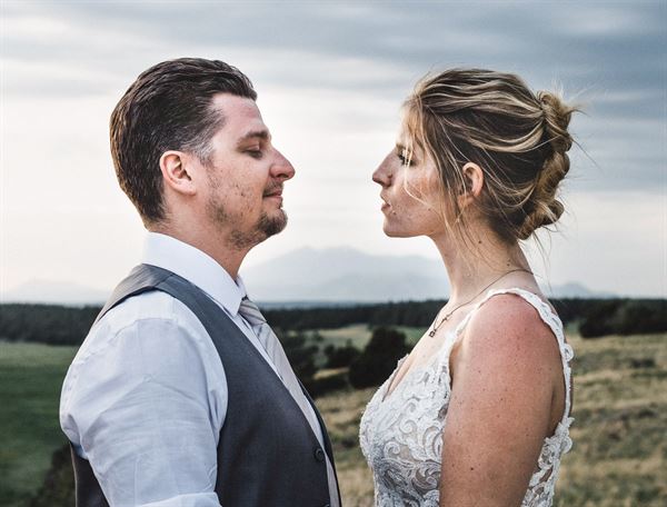 Grain and Veil Photo Co.