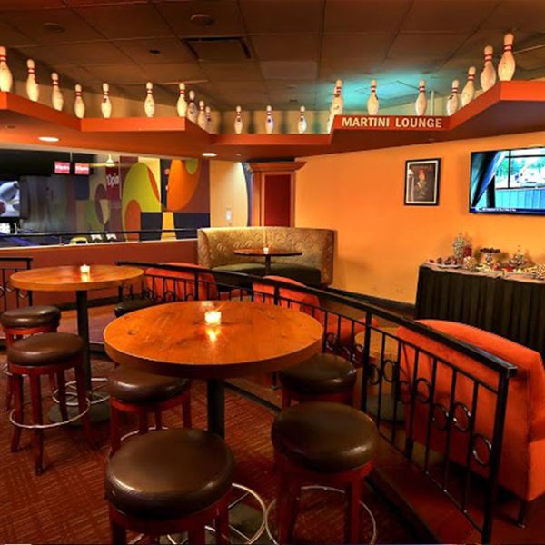 10pin Bowling Lounge