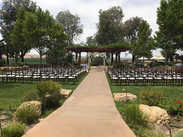 Four Sisters Ranch - Winery & Event Venue