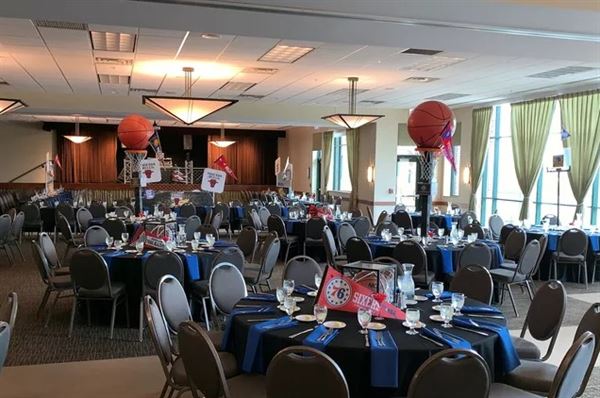 The Lakeview Banquet Room