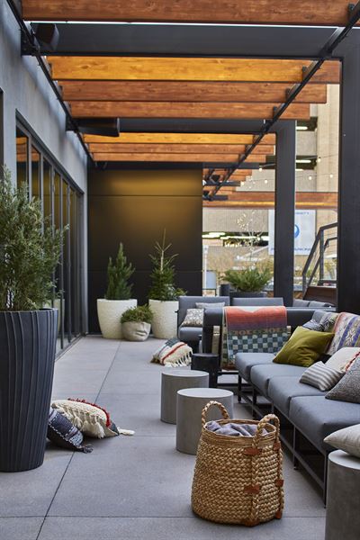 Moxy Denver Cherry Creek